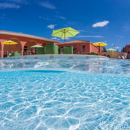 Tatil parkı Terres De France - Le Domaine De Bacchus 3*