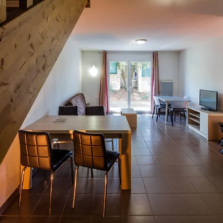 Tatil parkı Terres De France - Le Domaine De Bacchus 3*