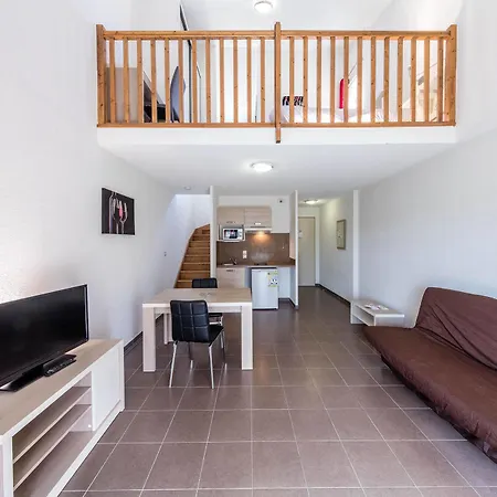 Holiday park Terres De France - Le Domaine De Bacchus