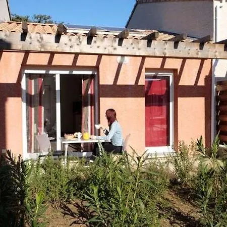 Terres De France - Le Domaine De Bacchus Ferienpark 3*