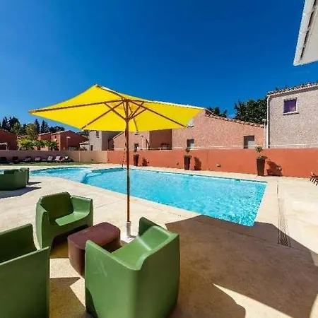 Holiday park Terres De France - Le Domaine De Bacchus 3*