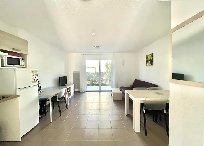 Terres De France - Le Domaine De Bacchus 3* Saint-Christol (Herault)