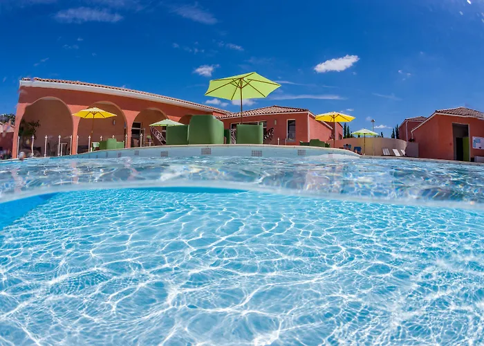 Ferienpark Terres De France - Le Domaine De Bacchus 3*