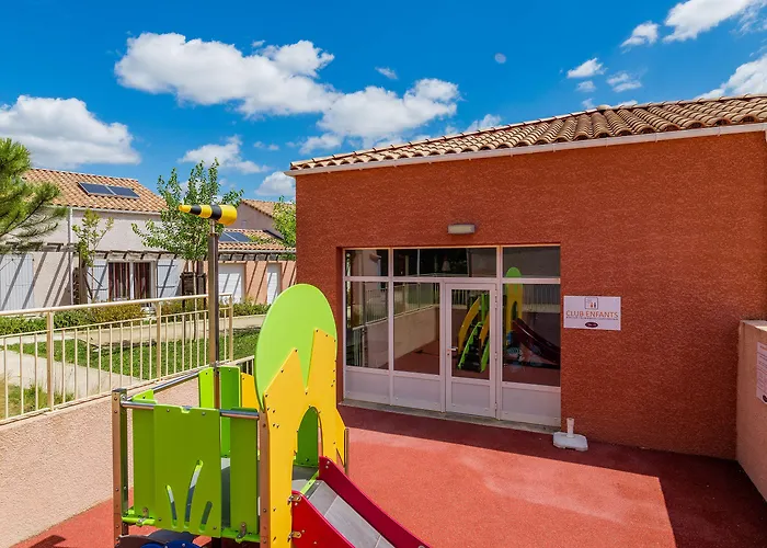 Terres De France - Le Domaine De Bacchus Ferienpark 3*